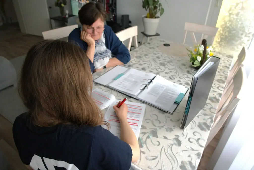 Unterstützung bei Anträgen und Digitales